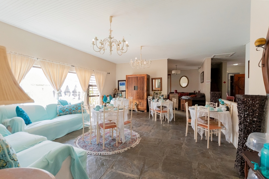 8 Bedroom Property for Sale in Country Club Western Cape